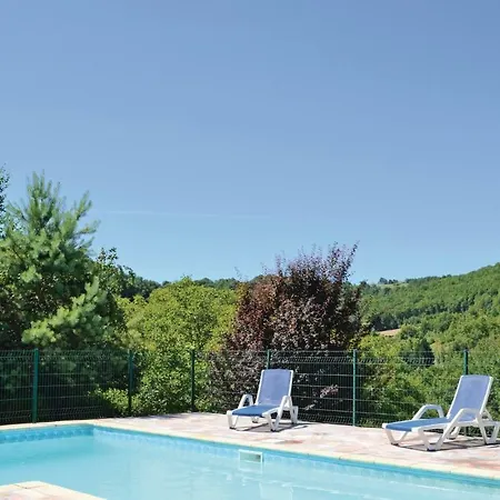Holiday Laularie N-618 Дом отдыха